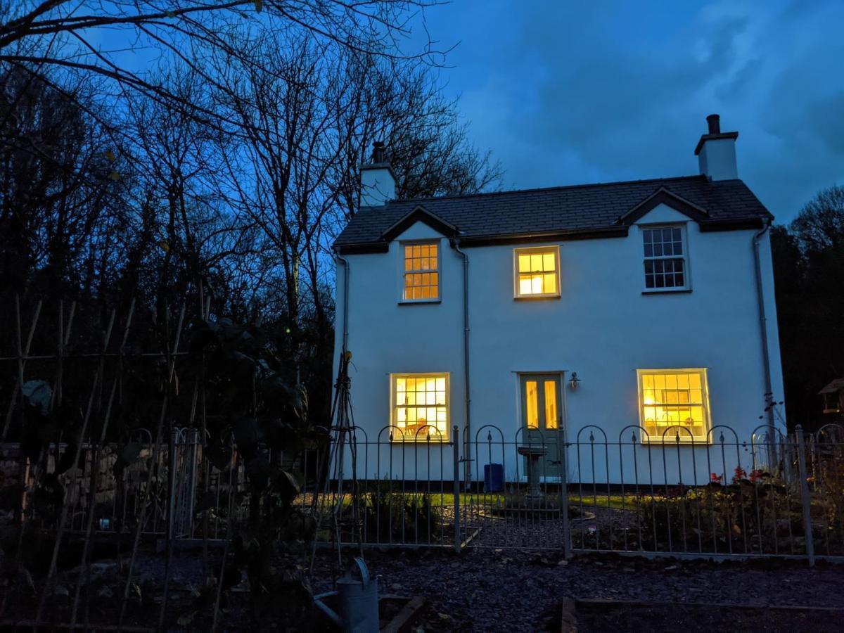 Riverside Cottage Walking Distance Into Caernarfon Exterior foto